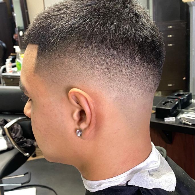 Clean skin fade shape-up