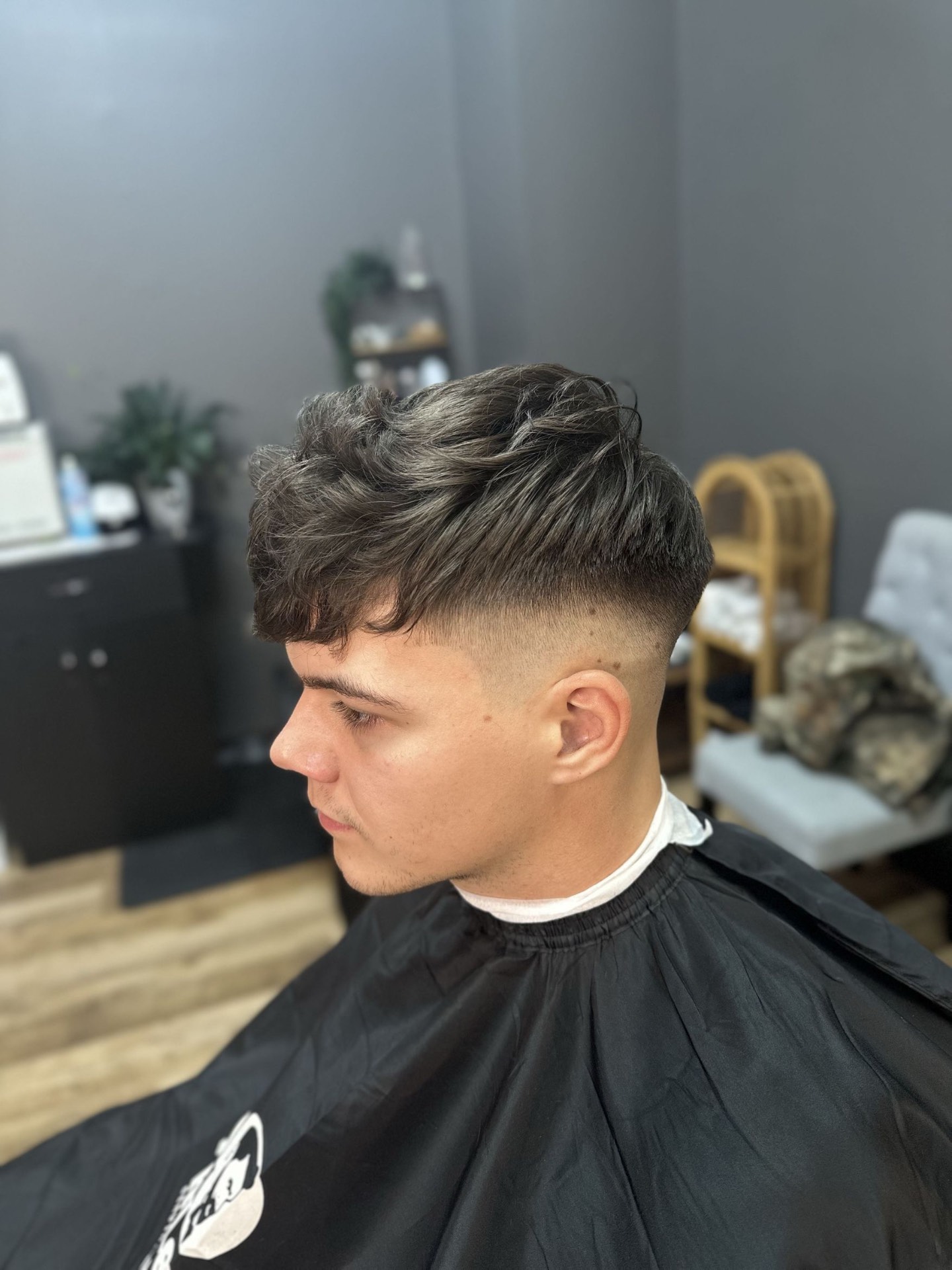Textured wave crop with mid fade